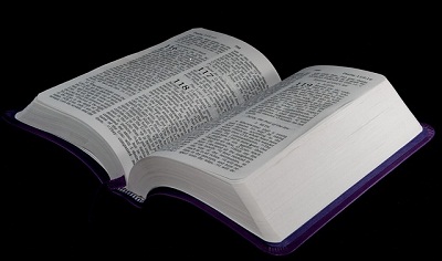 Bible, PublicDomainPictures, CC0 Public Domain / FAQ