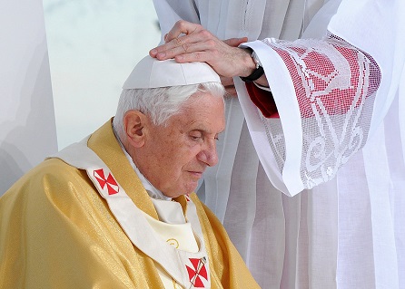 Catholic Church England and Wales, POPE BENEDICT XVI in Portugal, CC BY-NC-ND 2.0, flickr