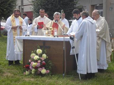 Žehnání zvonu sv. C a M