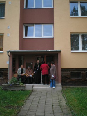 Žehnání v panelácích