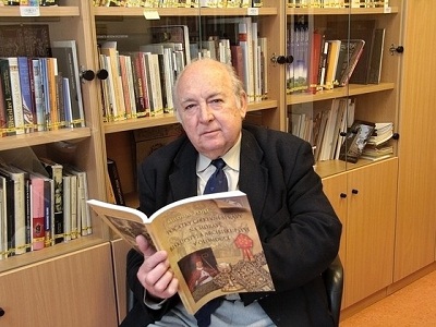 profesor Miloslav Pojsl, www.zurnal.upol.cz 