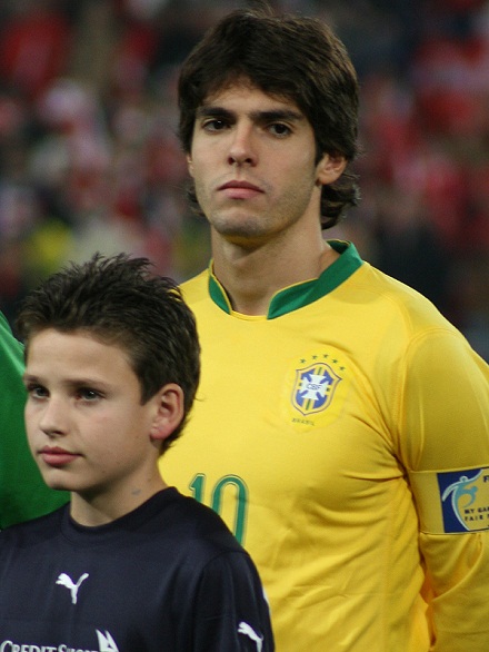 Kaká, foto: Reto Stauffer, CC BY-SA 2.0 de, cs.wikipedia.org