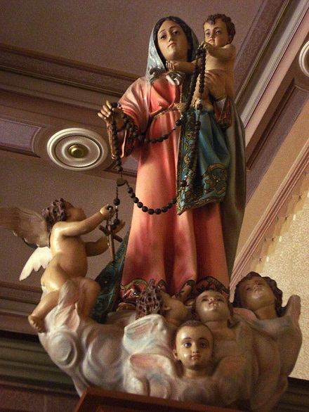 Rosary Madonna, Porto Alegre, Brazil, Tetraktys, CC BY-SA 3.0, en.wikipedia.org