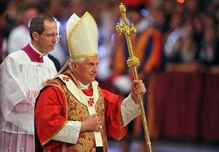 Benedikt XVI, (2008), Mangouste35, CC BY-SA 2.5, commons.wikimedia.org