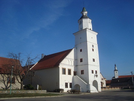 Olbramovice, Dendrofil, CC BY-SA 3.0, cs.wikipedia.org