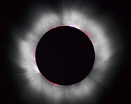 Solar eclipse, Luc Viatour, CC BY-SA 3.0, /en.wikipedia.org