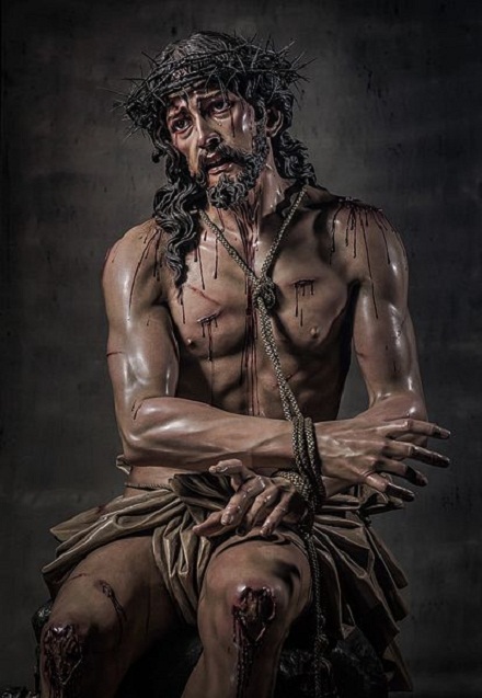 Cristo de la Preciosa Sangre. Huelva, Esculturayfotografía, CC BY-SA 4.0, commons.wikimedia