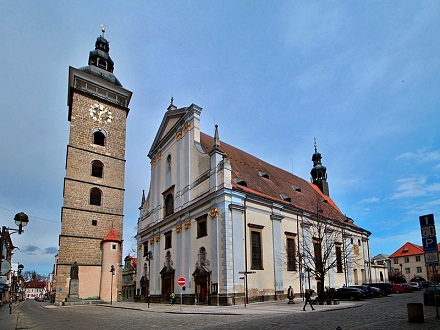 České Budějovice, katedrála sv. Mikuláše, VitVit, CC BY-SA 4.0, wiki..
