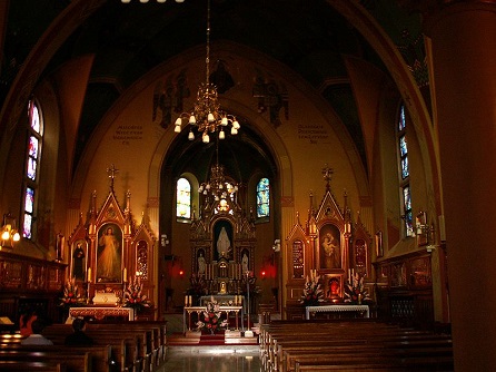 St. Joseph Chapel-inside,Lagiewniki,Krakow, Zygmunt Put, CC BY-SA 3.0, commons.wikimedia.org 