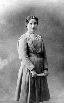 Maria Valtorta, italian religious writer, mystic, at age 15, volné dílo