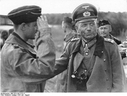 Attribution: Bundesarchiv, Bild 101I-139 -1112-17 / Knobloch, Ludwig / CC-BY-SA 3.0, commons