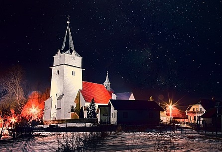 Kostel sv. Markéty, Plaveč sk; Henrich Šalamon, CC BY-SA 4.0, commons..