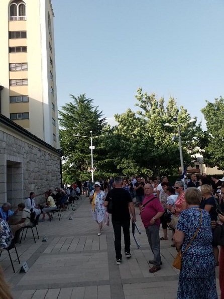 Zpovídání v Medžugorje, foto: RT