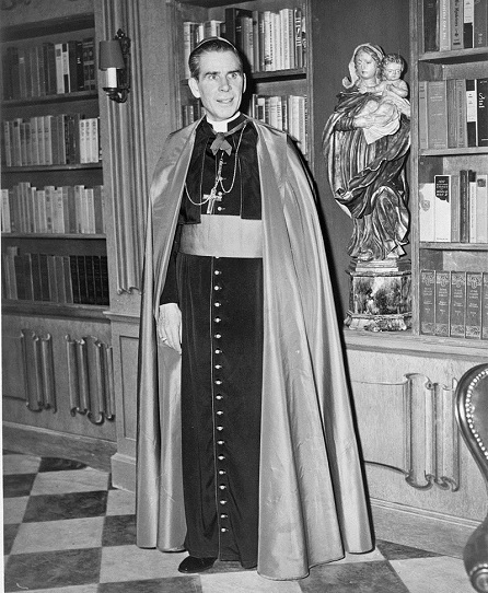 Fulton J. Sheen, Public Domain, en.wikipedia