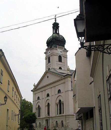 Gyor Cathedral, Andres rus, CC BY 3.0, commons...