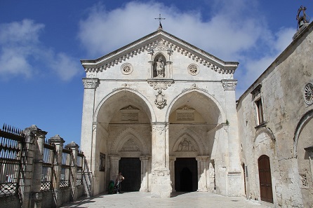 Terry Feuerborn, Portico, Sanctuary of St. Michael, Monte Sant'Angelo, Gargano, CC BY-NC 2.0 DEED, flickr