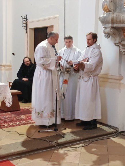 kmotrovská