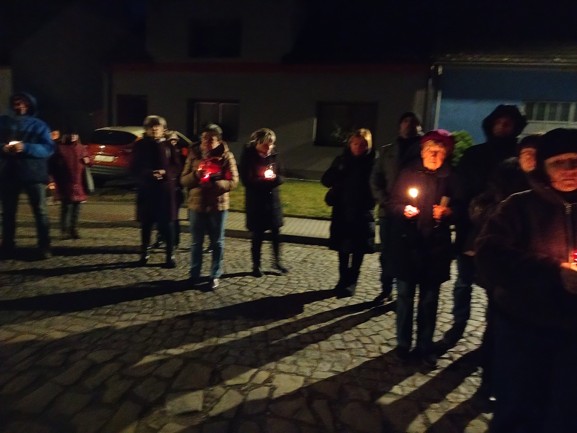 kající procesí nedakonice