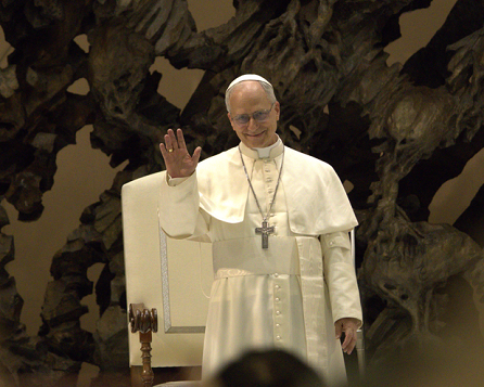 Pope Leo XIV.,  Edgar Beltrán, The Pillar  CC BY-SA 4.0, /commons.wikimedia.org (výřez)