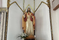 Patung Hati Kudus Yesus di Gereja Santa Clara , Medelam, CC BY-SA 4.0